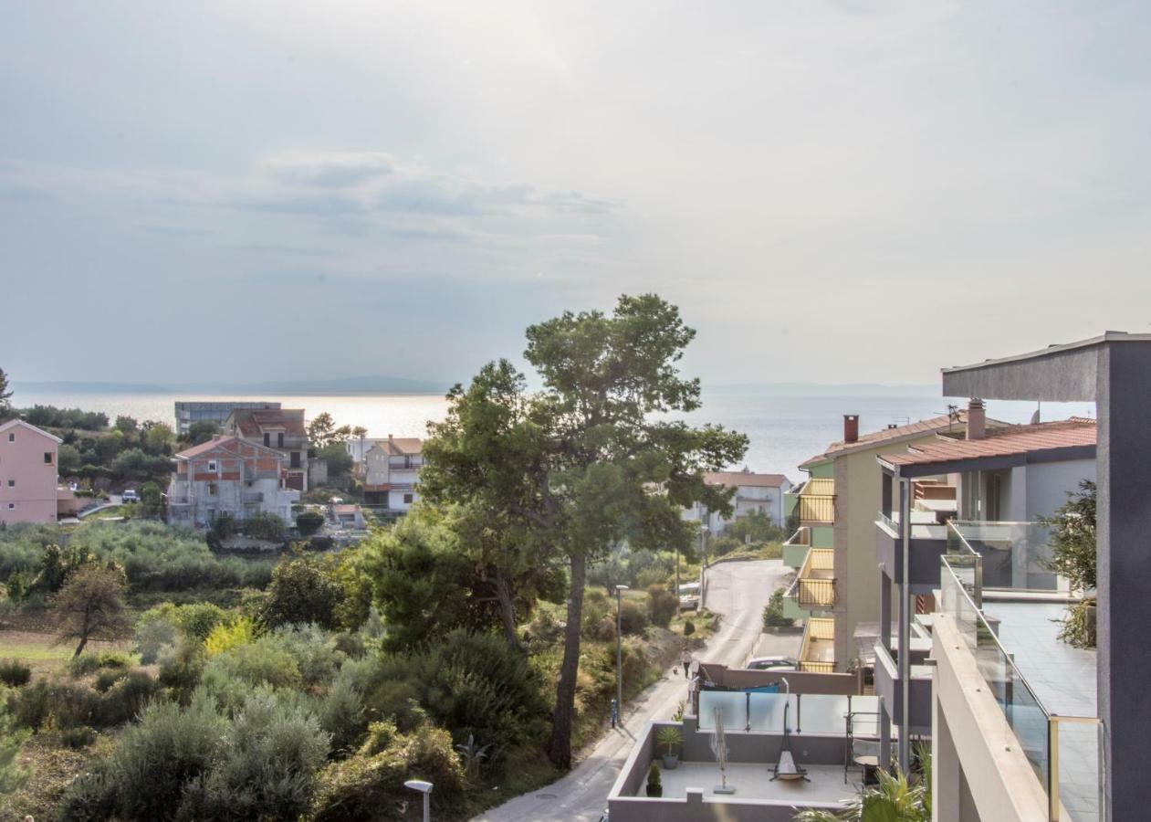 Relax Inn Podstrana Exterior foto